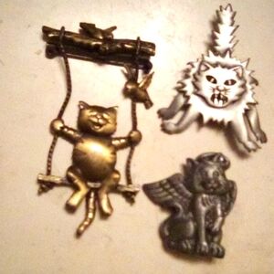 Cat pins/lapels bundle